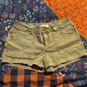 Buckle Olive Shorts